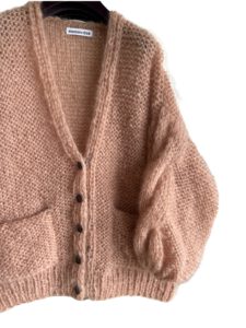 Mohair cardigan in camel beige met knopen