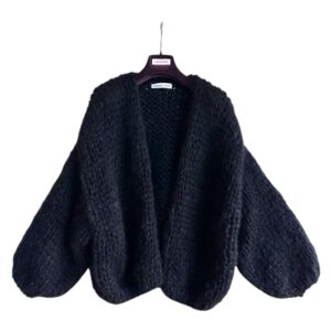 zwart mohair en alpaca damesvest met oversized fit