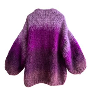 Lang damesvest mohair met tie-dye strepen roze, burgundy en berry